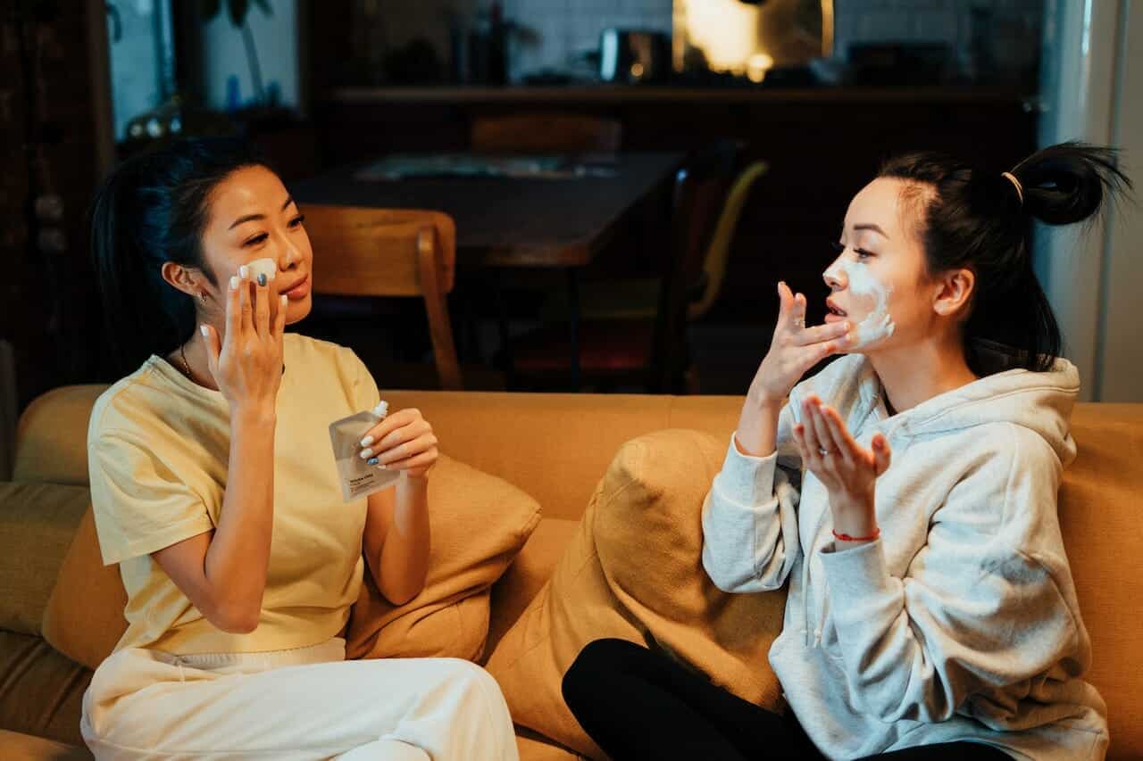 Survey- Most Southeast Asians Are Spending Less, Thanks To Inflation