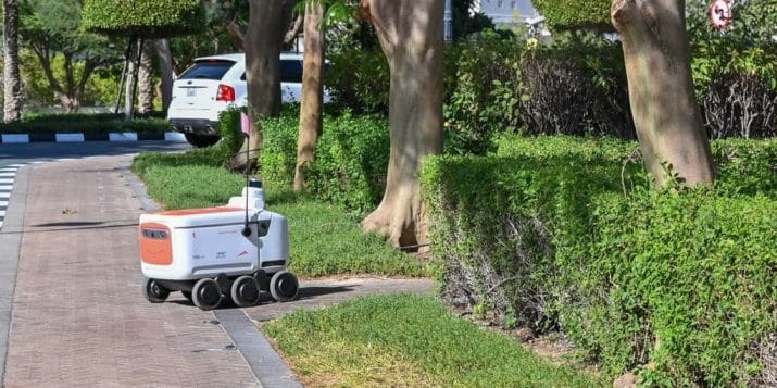 Dubai Talabot contactless food delivery robot
