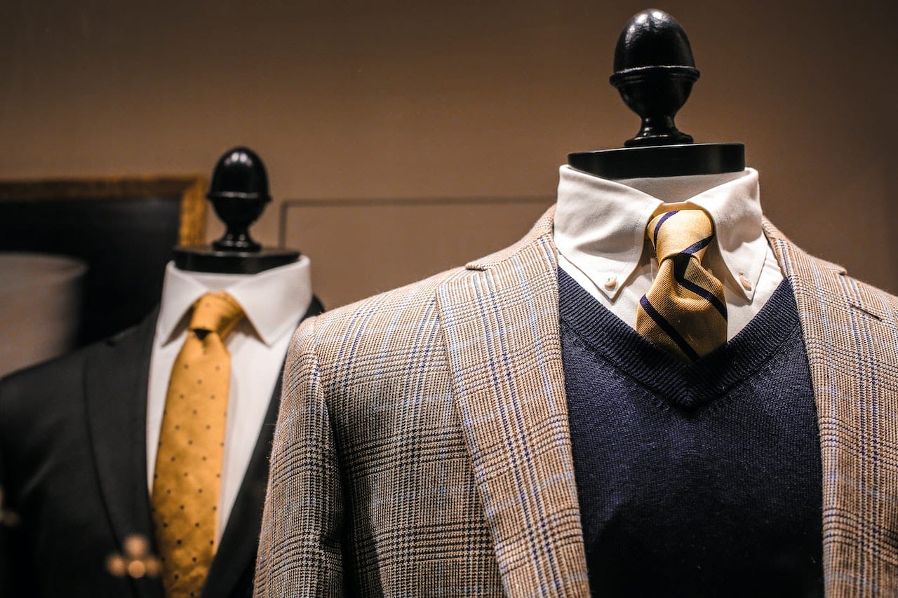 A Comprehensive Guide To Men's Office Shirts- The 101 Of Collars, Cuffs And Fabric Selections